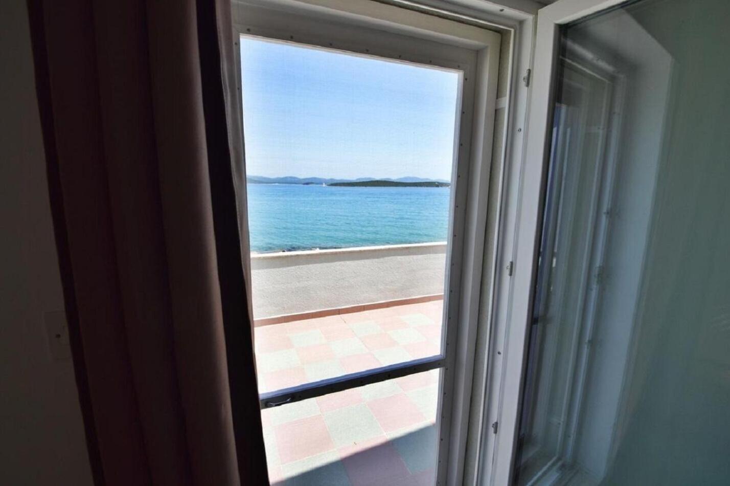 Apartment Denko بيتينا المظهر الخارجي الصورة